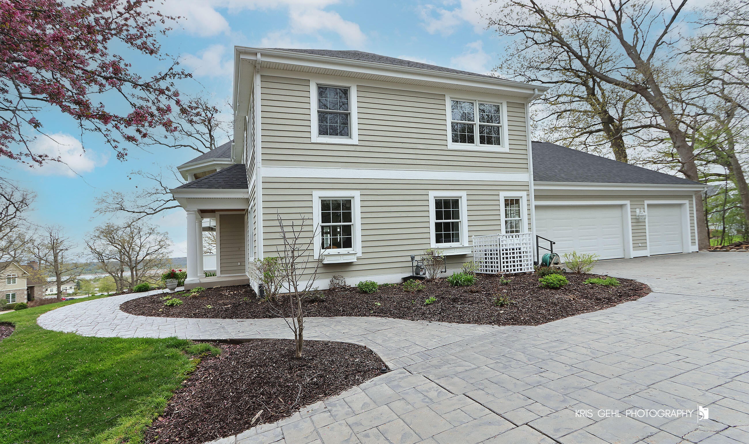 Lake Geneva, Wisconsin, 53147, United States, 5 Bedrooms Bedrooms, ,5 BathroomsBathrooms,Residential,Active,2043130