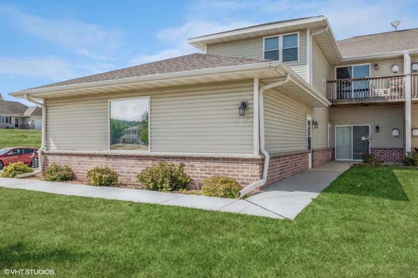 334 BROOKSIDE DR UNIT 8, MAYVILLE, WI 53050 - Image 1