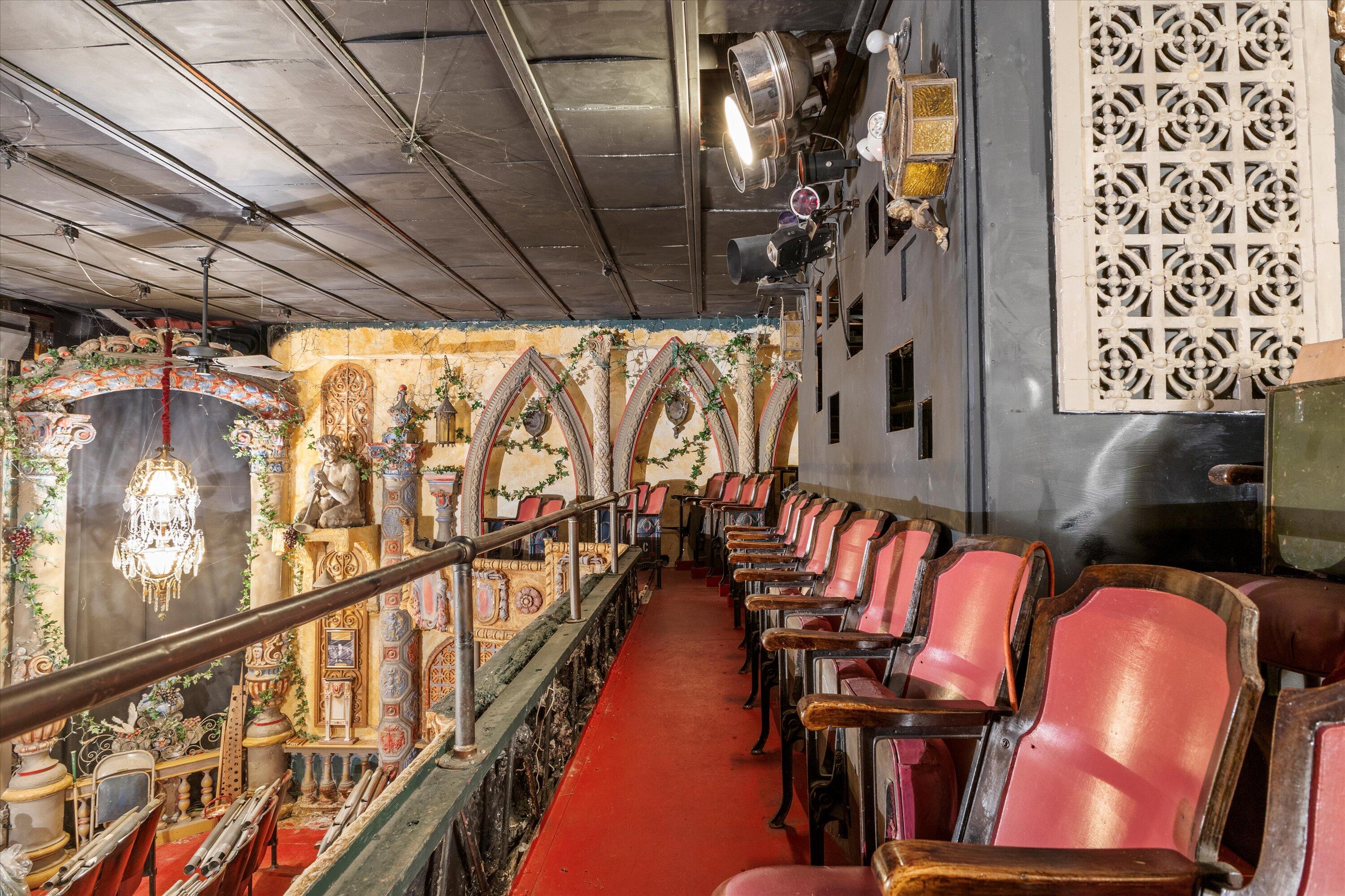 Racine, Wisconsin, 53402, United States, 3 Bedrooms Bedrooms, ,2 BathroomsBathrooms,Residential,Active,1985849