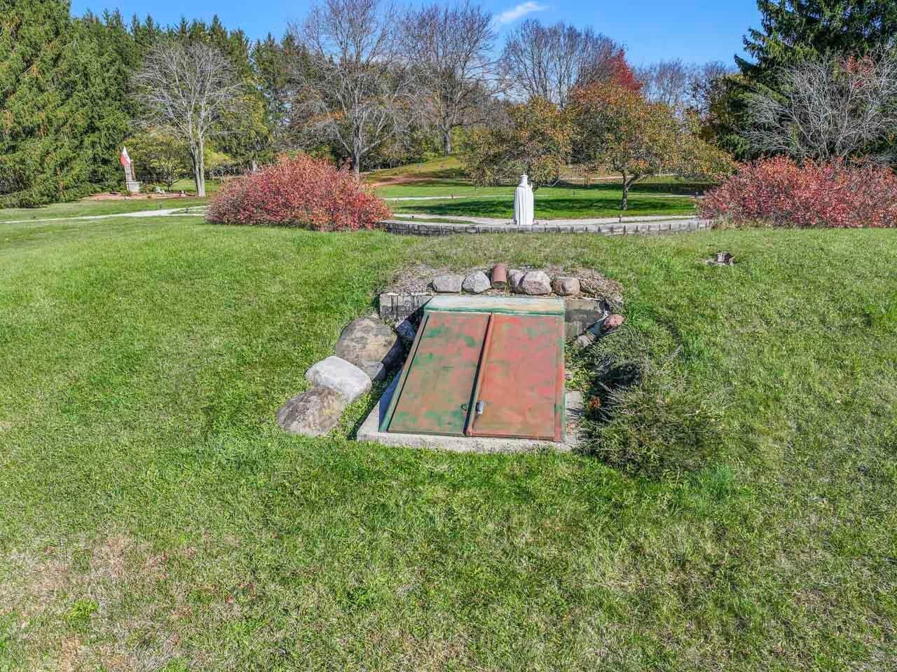 Twin Lakes, Wisconsin, 53181, United States, 10 Bedrooms Bedrooms, ,5 BathroomsBathrooms,Residential,Active,1973306