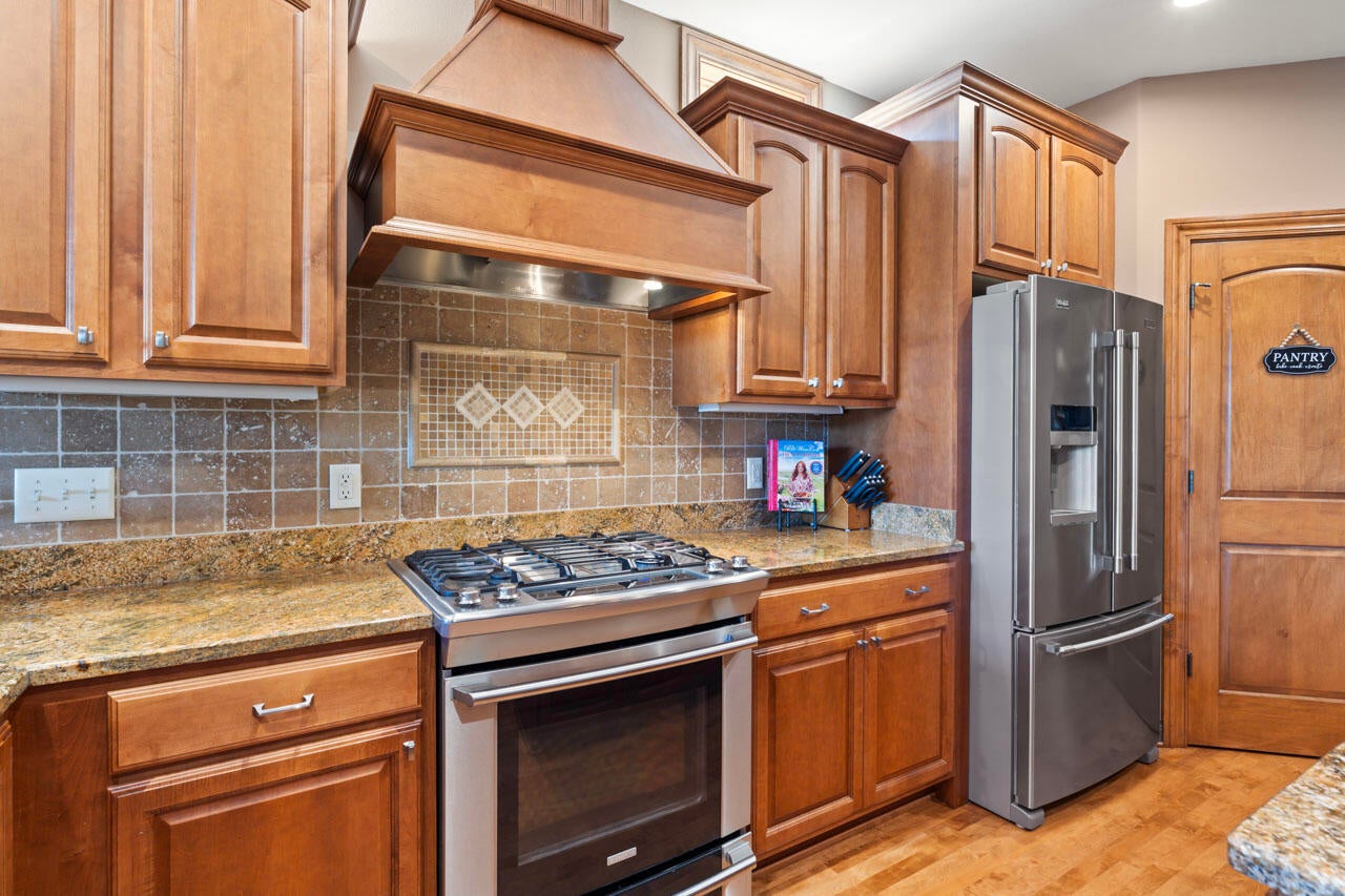 Waterford, Wisconsin, 53185, United States, 4 Bedrooms Bedrooms, ,4 BathroomsBathrooms,Residential,Active,1945457