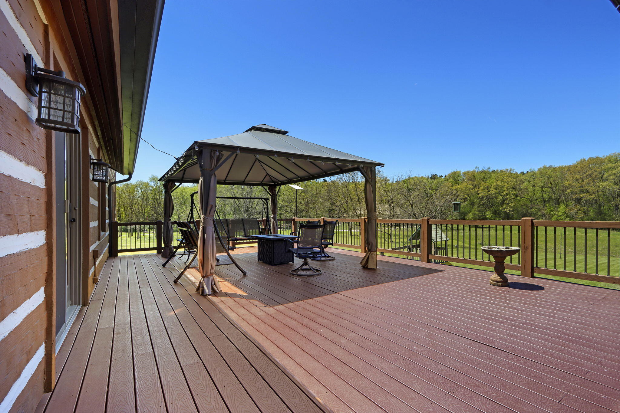 Burlington, Wisconsin, 53105, United States, 5 Bedrooms Bedrooms, ,5 BathroomsBathrooms,Residential,Active,2052088