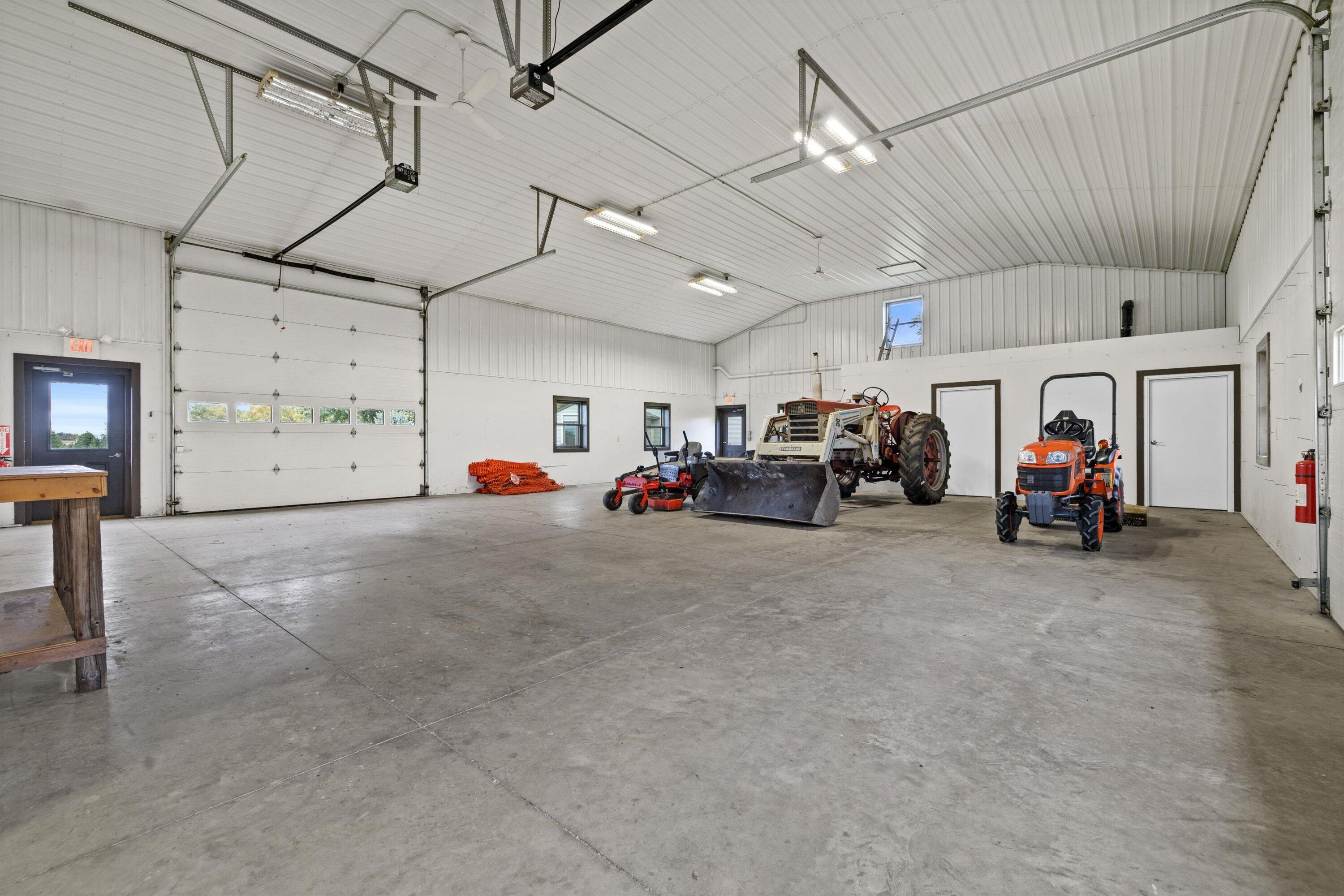 East Troy, Wisconsin, 53120, United States, 4 Bedrooms Bedrooms, ,3 BathroomsBathrooms,Residential,Active,1969679