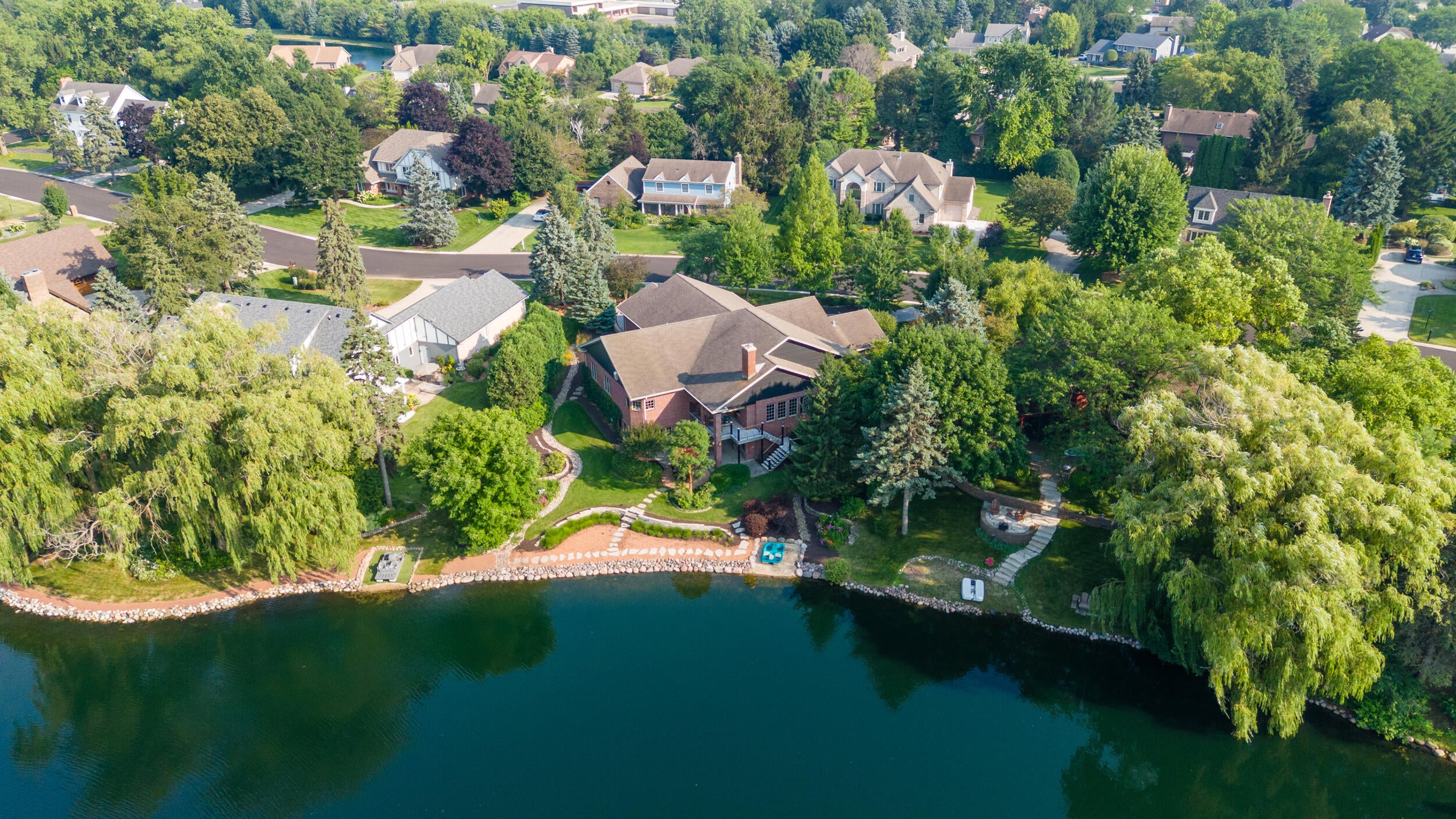 Mount Pleasant, Wisconsin, 53405, United States, 4 Bedrooms Bedrooms, ,6 BathroomsBathrooms,Residential,Active,1909907