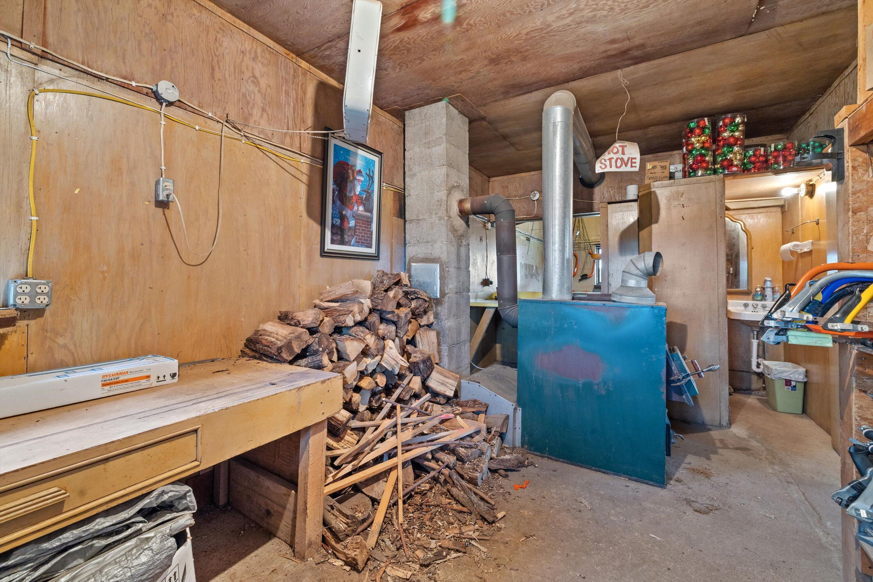 East Troy, Wisconsin, 53120, United States, 4 Bedrooms Bedrooms, ,3 BathroomsBathrooms,Residential,Active,1969679