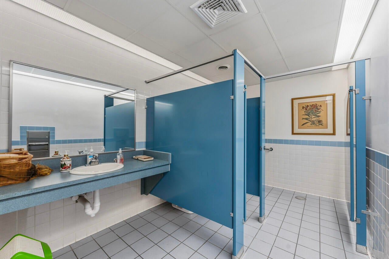 Twin Lakes, Wisconsin, 53181, United States, 10 Bedrooms Bedrooms, ,5 BathroomsBathrooms,Residential,Active,1973306