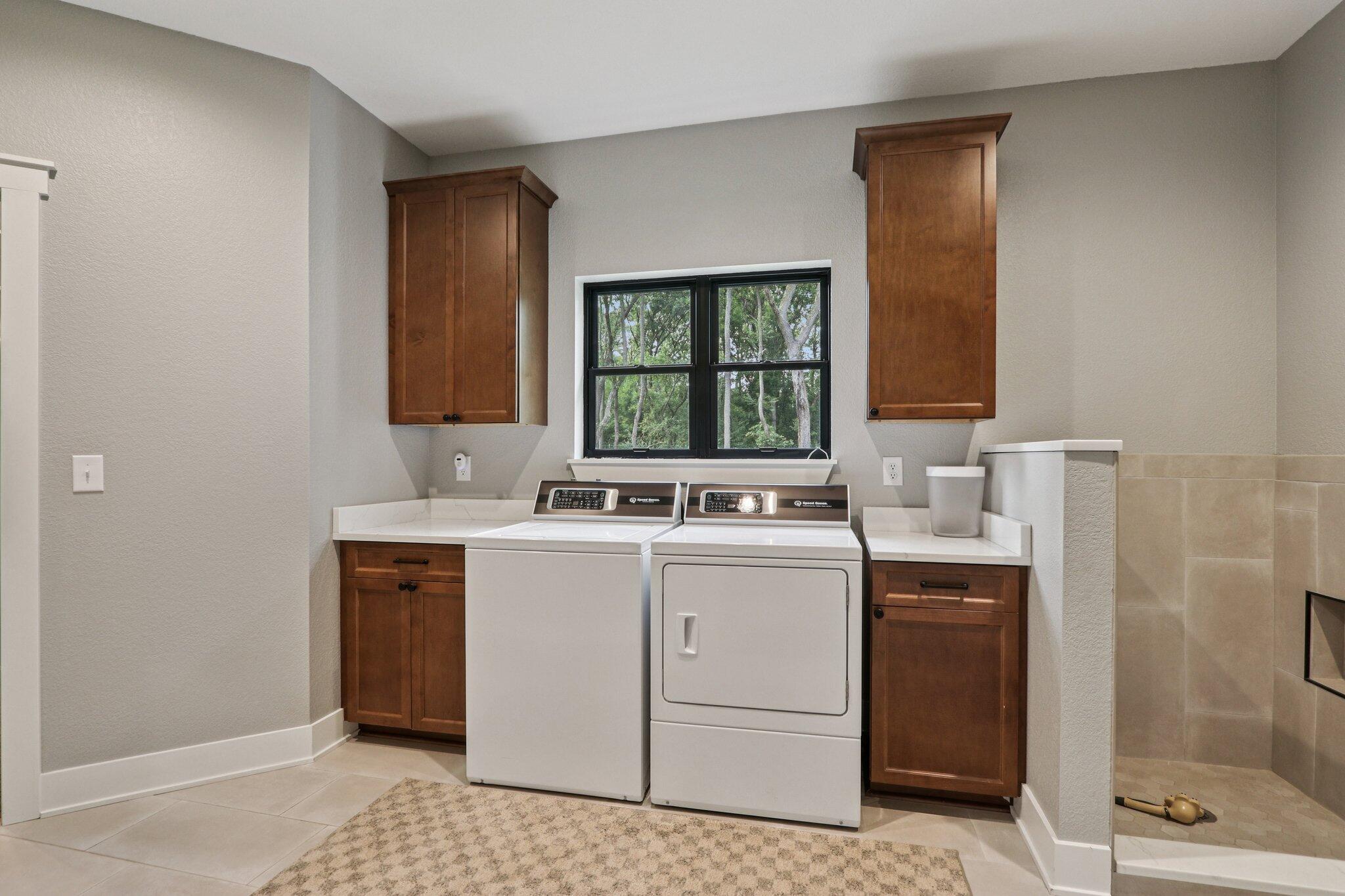 Burlington, Wisconsin, 53105, United States, 4 Bedrooms Bedrooms, ,3 BathroomsBathrooms,Residential,Active,1909856