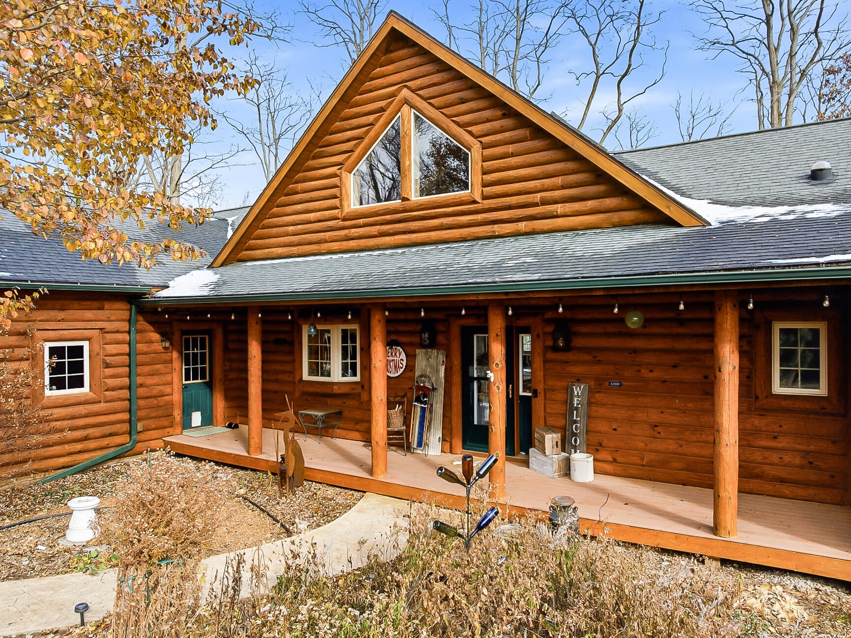 Cambridge, Wisconsin, 53523, United States, 4 Bedrooms Bedrooms, ,4 BathroomsBathrooms,Residential,Active,2003558