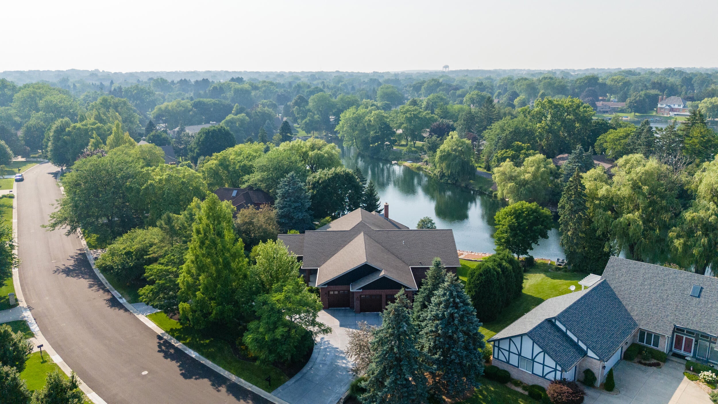 Mount Pleasant, Wisconsin, 53405, United States, 4 Bedrooms Bedrooms, ,6 BathroomsBathrooms,Residential,Active,1909907