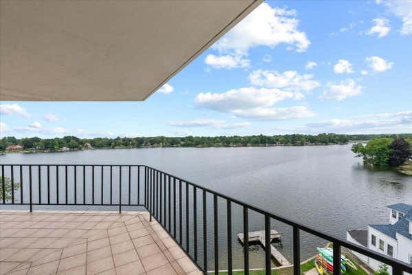 333 N LAKE RD APT 605, OCONOMOWOC, WI 53066 - Image 1