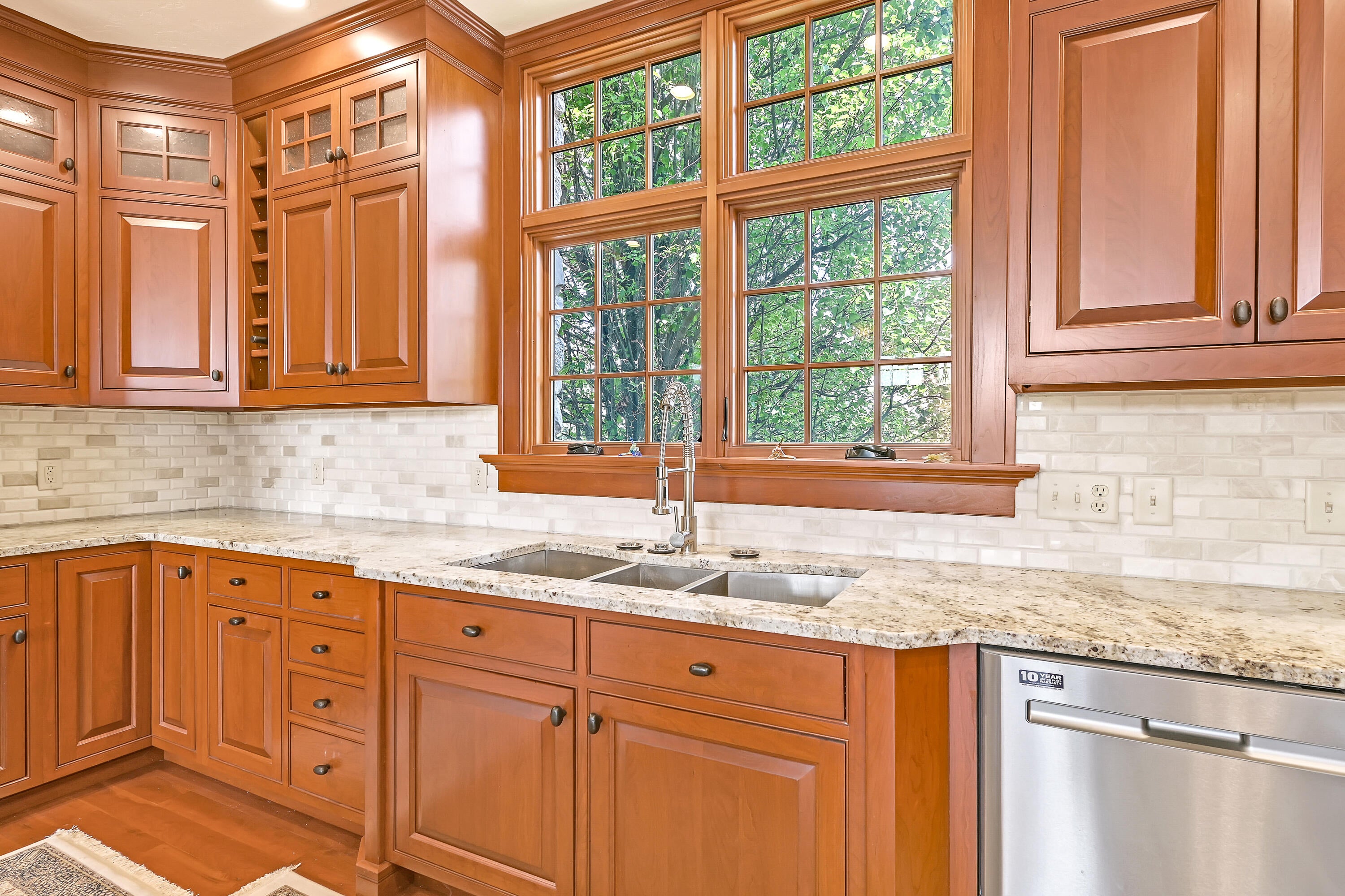 Watertown, Wisconsin, 53098, United States, ,5 BathroomsBathrooms,Residential,Active,1808170