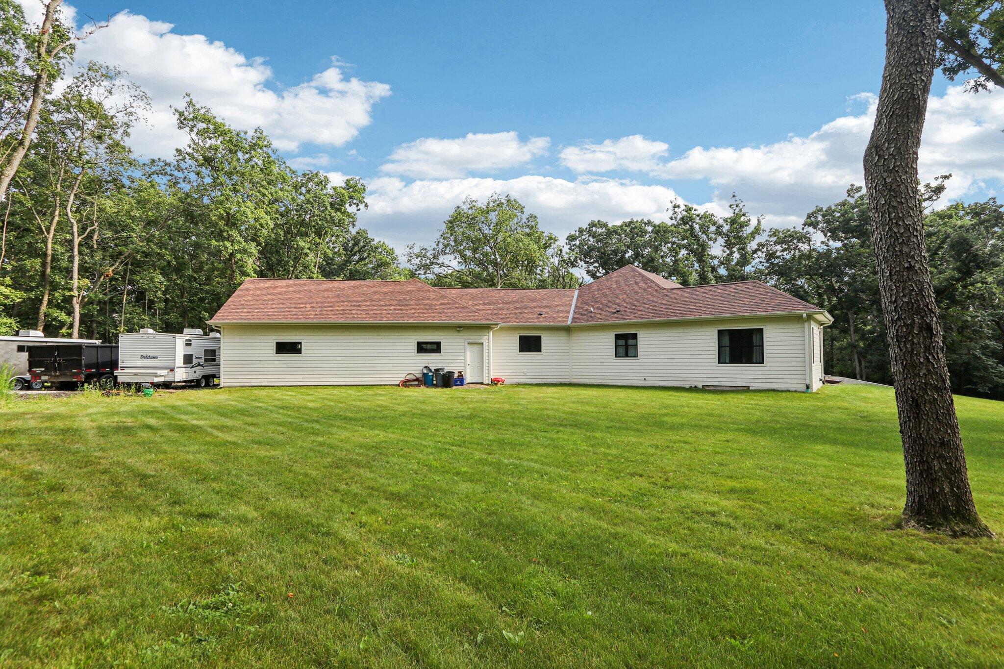 Burlington, Wisconsin, 53105, United States, 4 Bedrooms Bedrooms, ,3 BathroomsBathrooms,Residential,Active,1909856