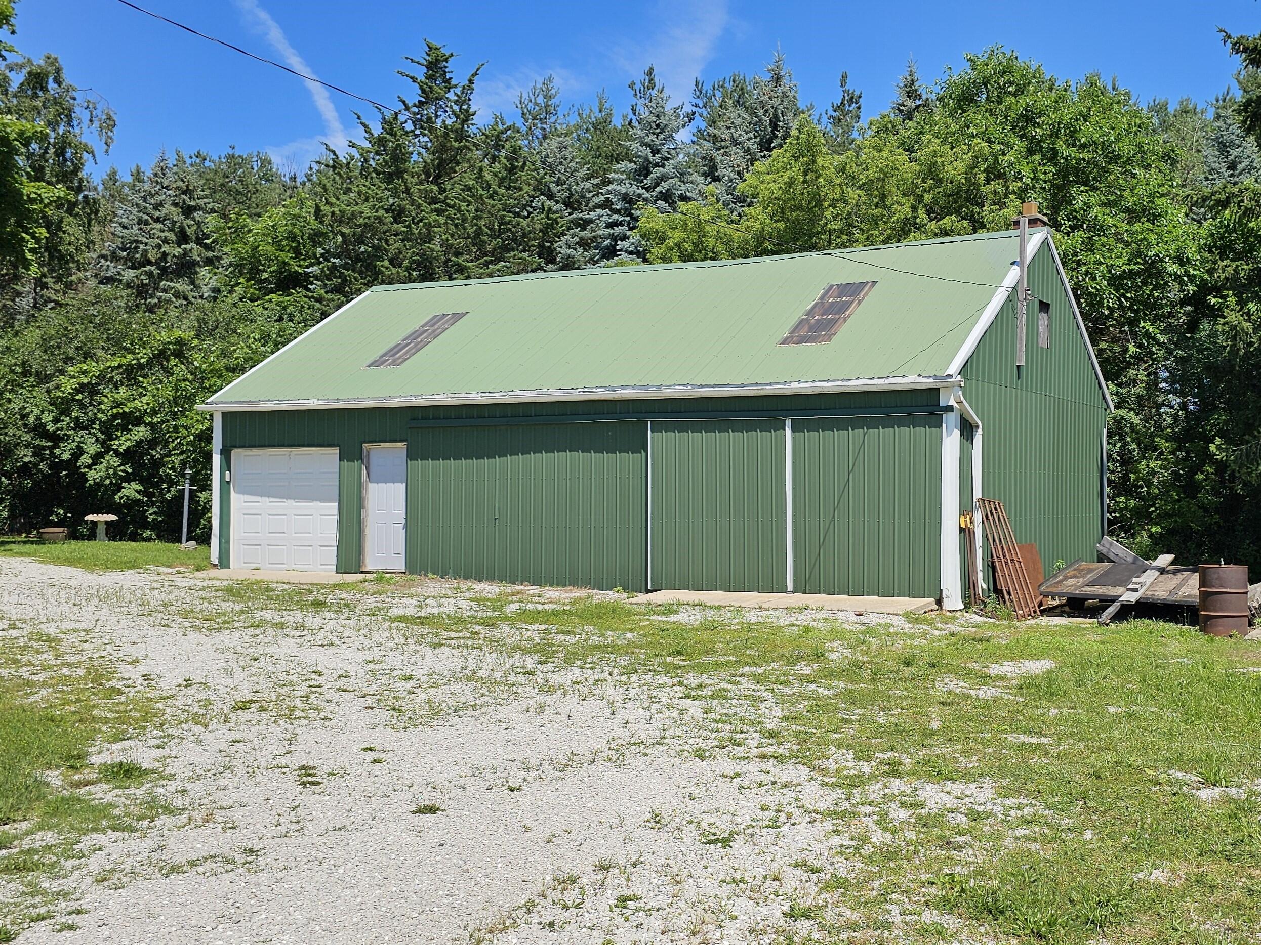 Big Bend, Wisconsin, 53103, United States, ,2 BathroomsBathrooms,Residential,Active,1704509