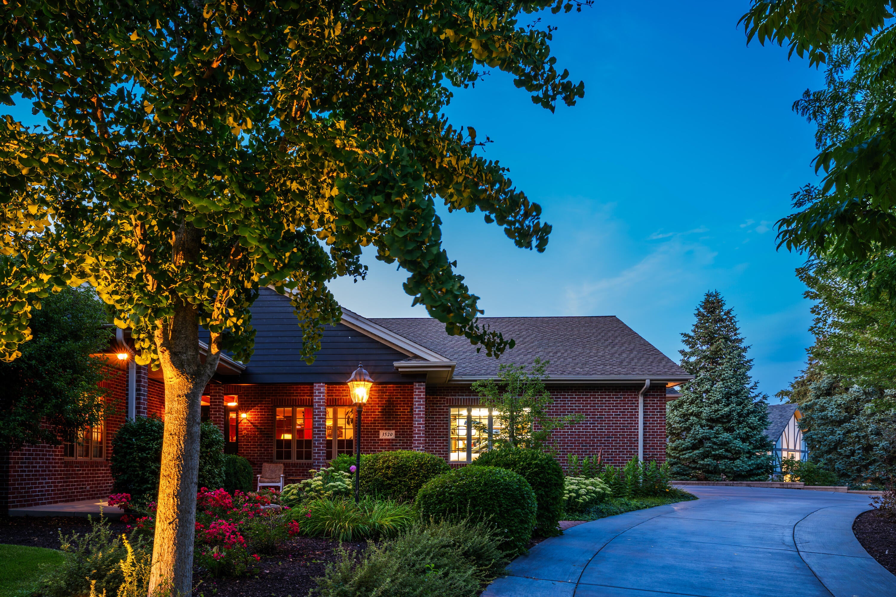 Mount Pleasant, Wisconsin, 53405, United States, 4 Bedrooms Bedrooms, ,6 BathroomsBathrooms,Residential,Active,1909907