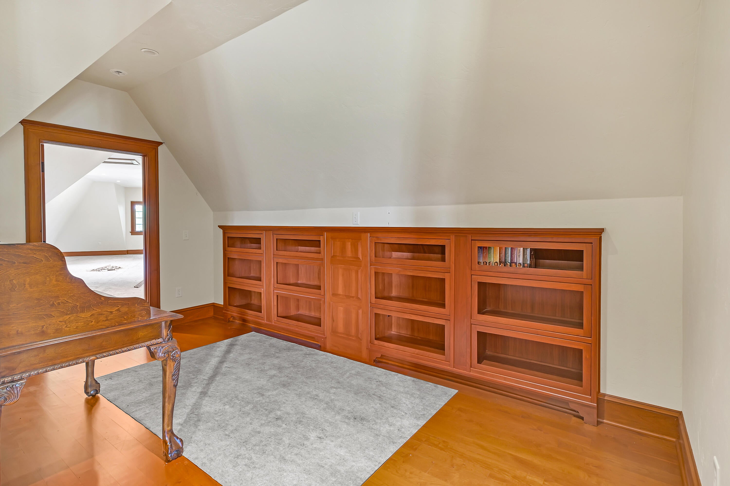 Watertown, Wisconsin, 53098, United States, ,5 BathroomsBathrooms,Residential,Active,1808170