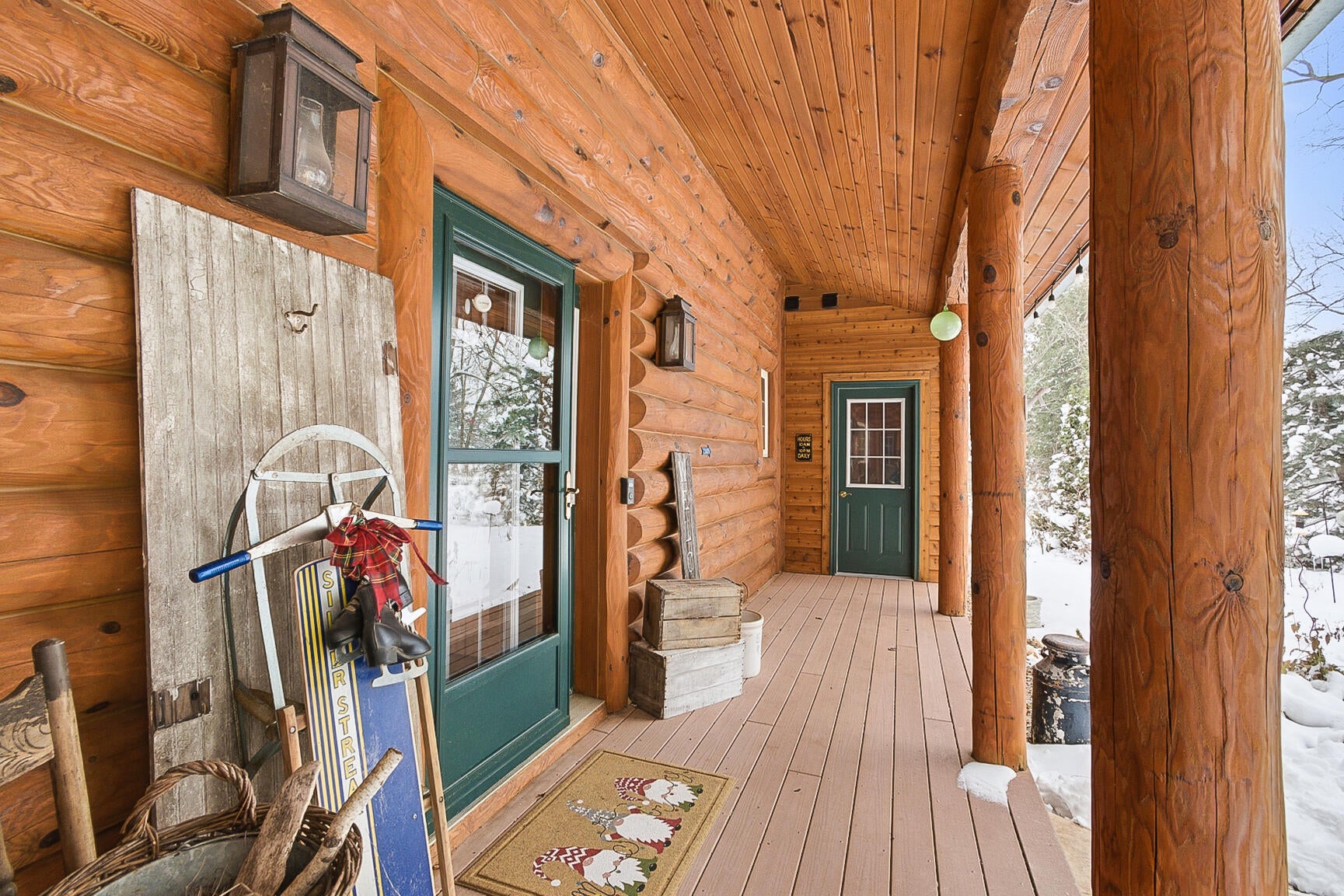 Cambridge, Wisconsin, 53523, United States, 4 Bedrooms Bedrooms, ,4 BathroomsBathrooms,Residential,Active,2003558