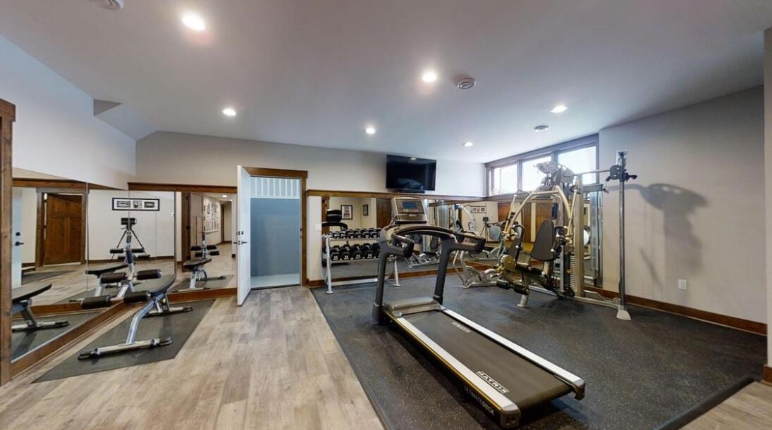 Bristol, Wisconsin, 53104, United States, 4 Bedrooms Bedrooms, ,5 BathroomsBathrooms,Residential,Active,1936625