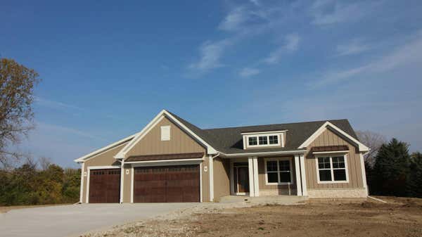 4905 BLUFFSIDE DR, CALEDONIA, WI 53402 - Image 1