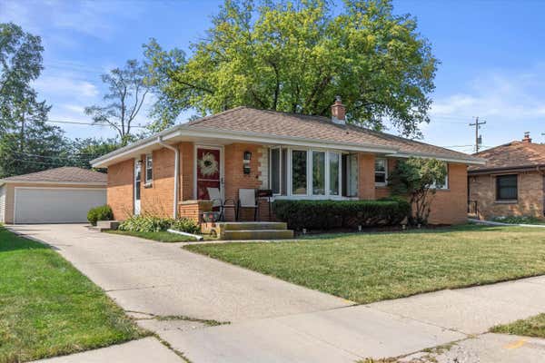 8821 W BRENTWOOD AVE, MILWAUKEE, WI 53224, photo 3 of 32