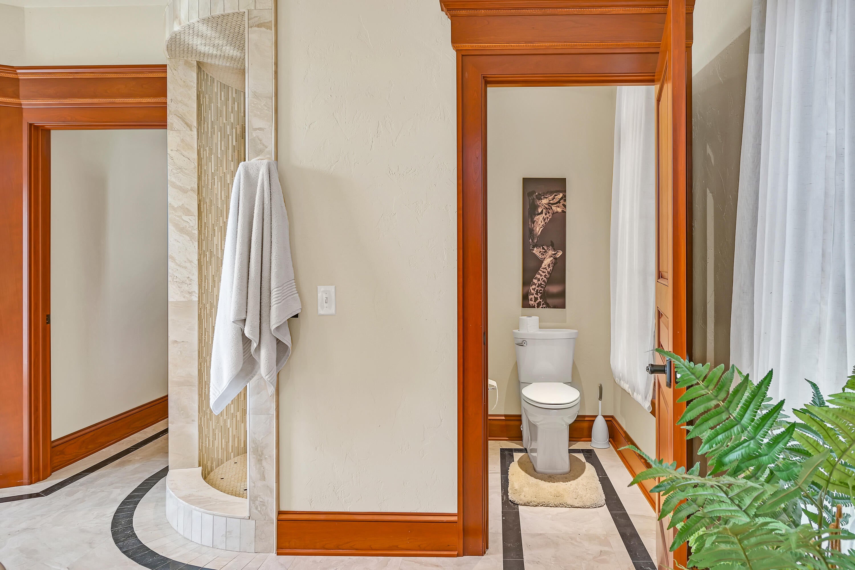 Watertown, Wisconsin, 53098, United States, ,5 BathroomsBathrooms,Residential,Active,1808170