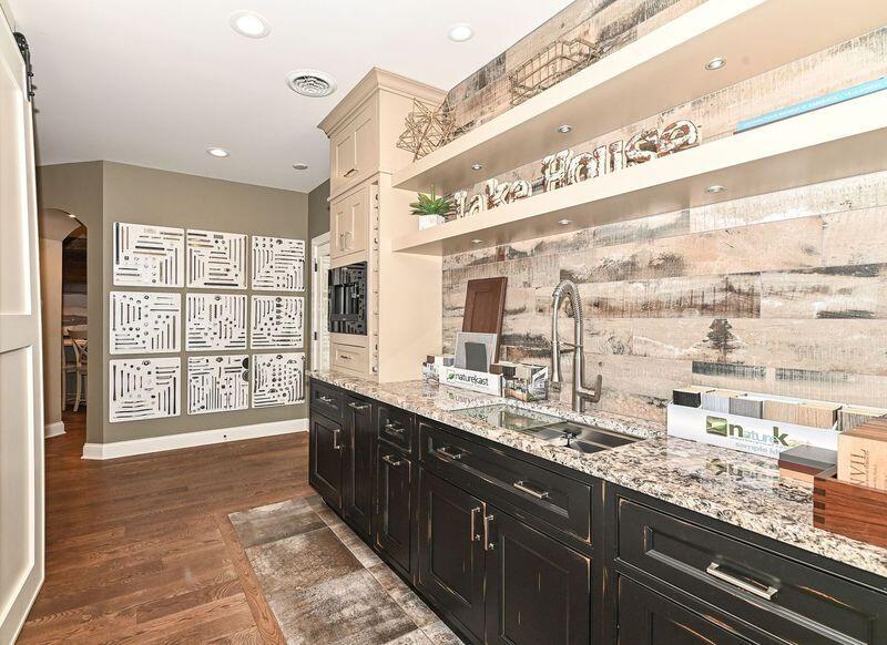Lake Geneva, Wisconsin, 53147, United States, ,Residential,Active,1823930