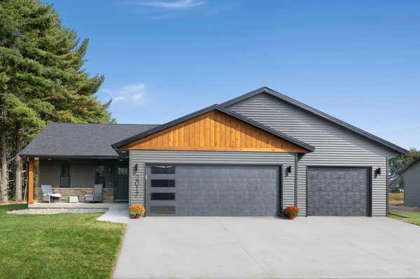 2017 GOLDEN GATE WAY, HOLMEN, WI 54636 - Image 1