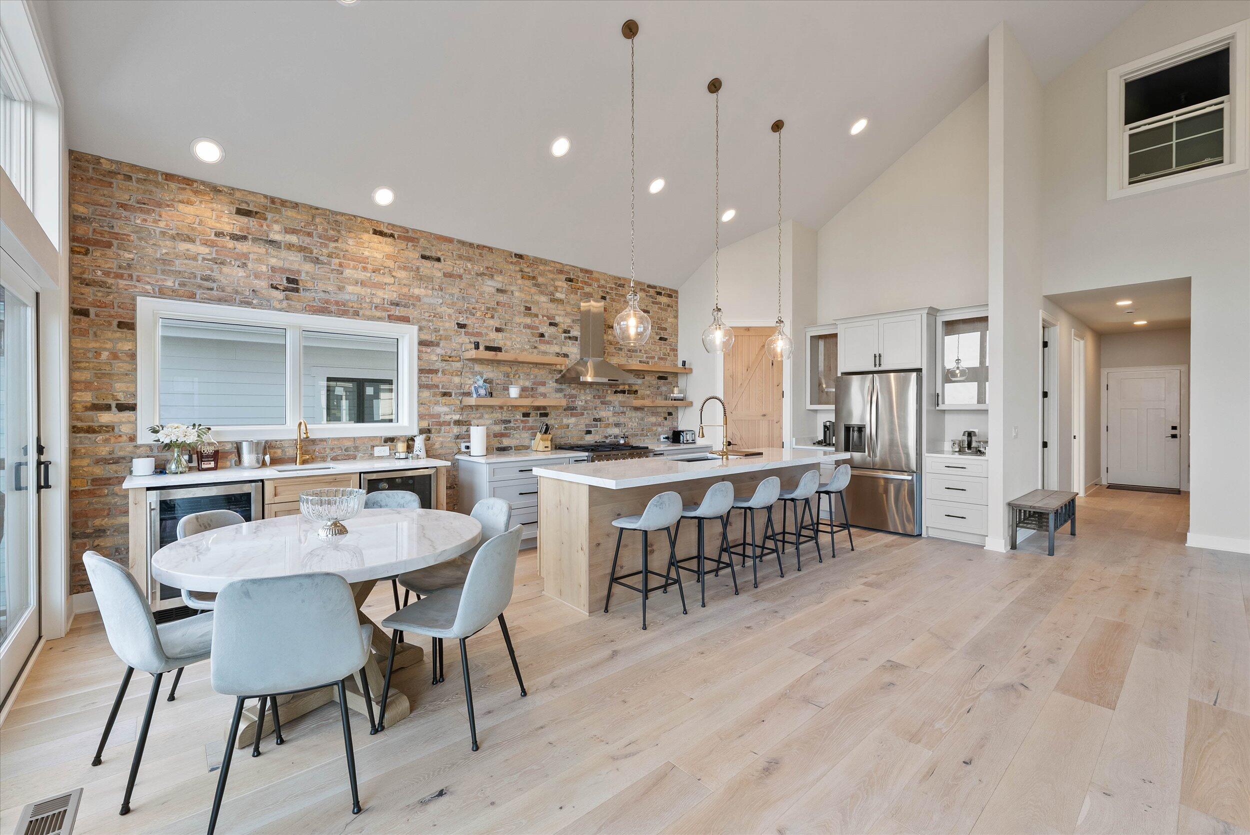 Port Washington, Wisconsin, 53074, United States, 4 Bedrooms Bedrooms, ,3 BathroomsBathrooms,Residential,Active,1954036