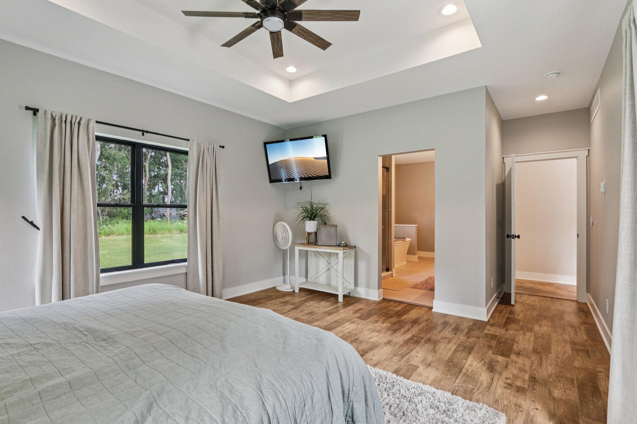 Burlington, Wisconsin, 53105, United States, 4 Bedrooms Bedrooms, ,3 BathroomsBathrooms,Residential,Active,1909856