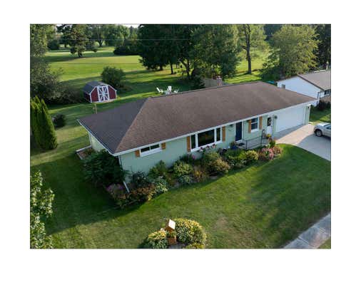 521 FAIRVIEW DR, HARTFORD, WI 53027 - Image 1