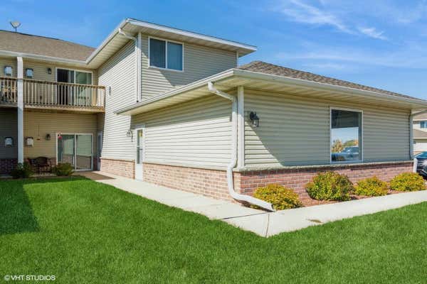 334 BROOKSIDE DR UNIT 7, MAYVILLE, WI 53050 - Image 1