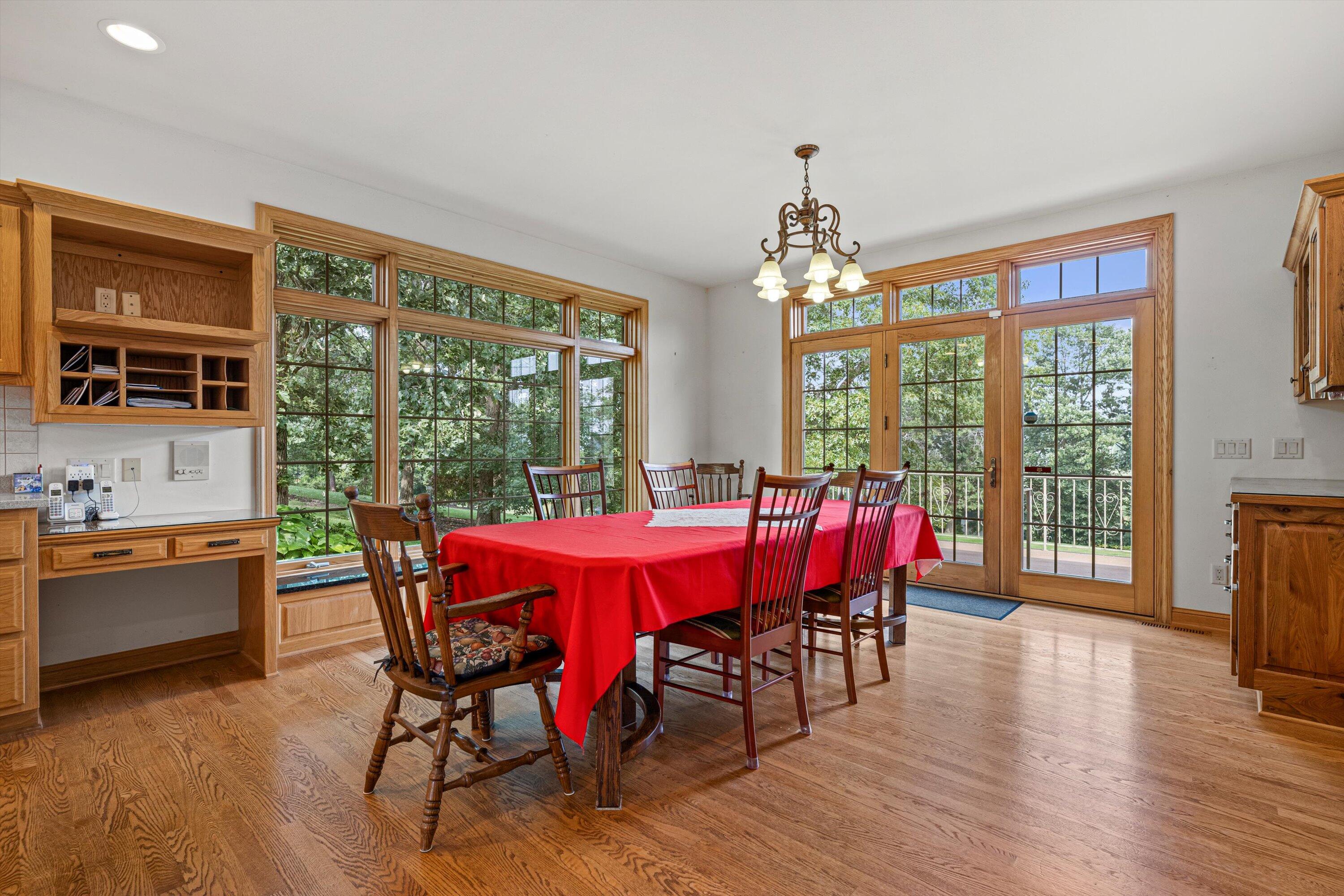 Big Bend, Wisconsin, 53103, United States, 4 Bedrooms Bedrooms, ,3 BathroomsBathrooms,Residential,Active,1909666