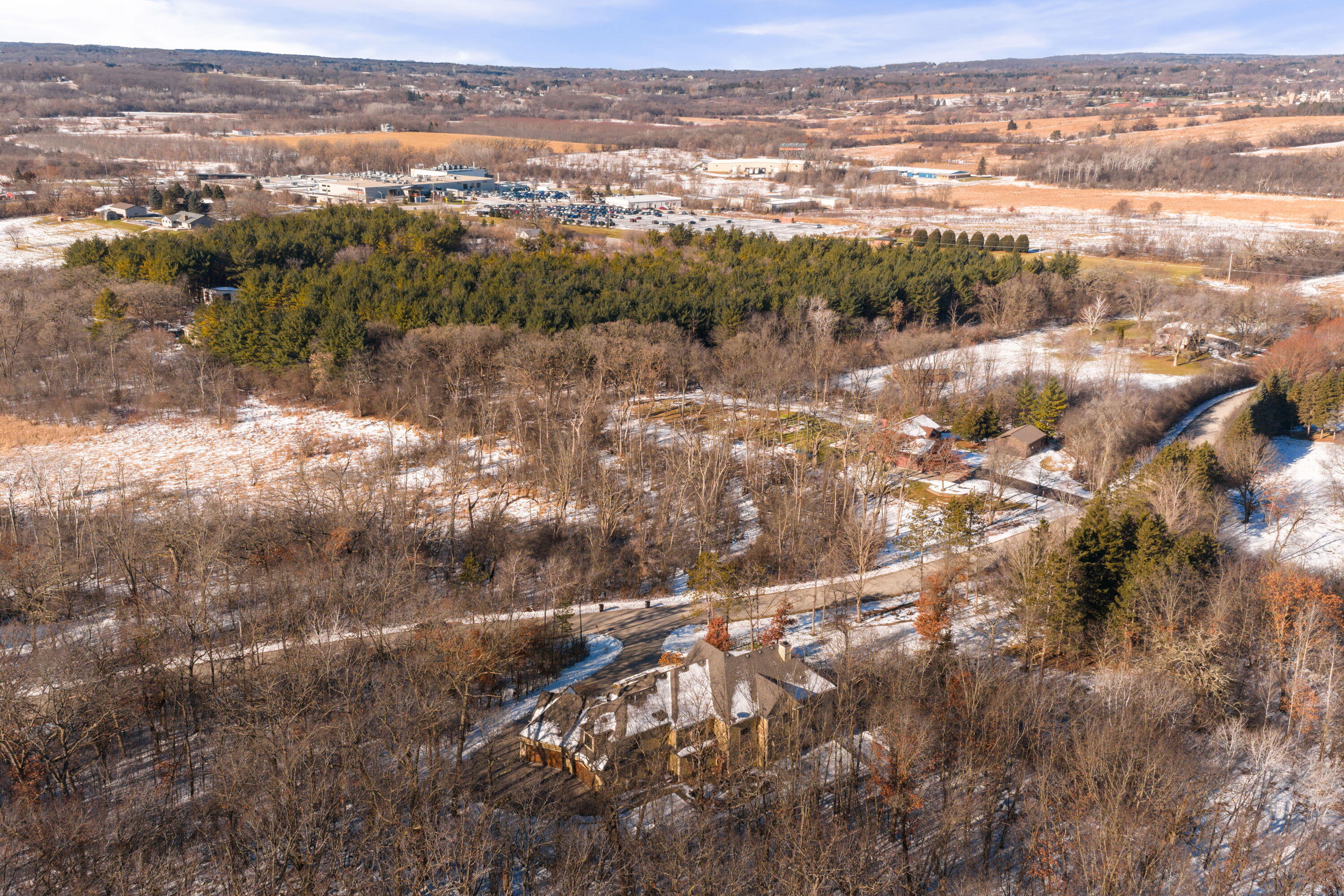 Waukesha, Wisconsin, 53189, United States, 5 Bedrooms Bedrooms, ,5 BathroomsBathrooms,Residential,Active,2007136