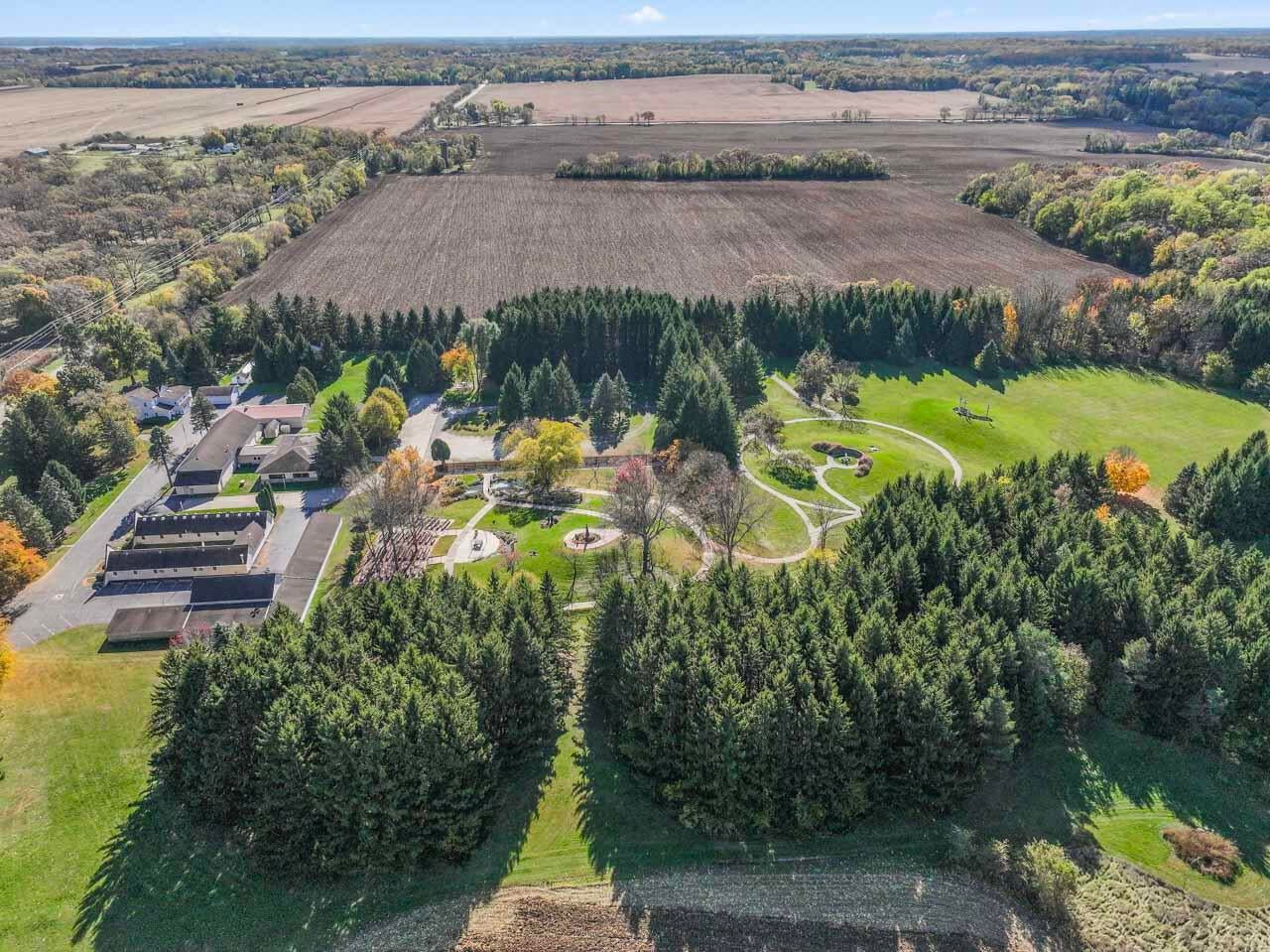 Twin Lakes, Wisconsin, 53181, United States, 10 Bedrooms Bedrooms, ,5 BathroomsBathrooms,Residential,Active,1973306