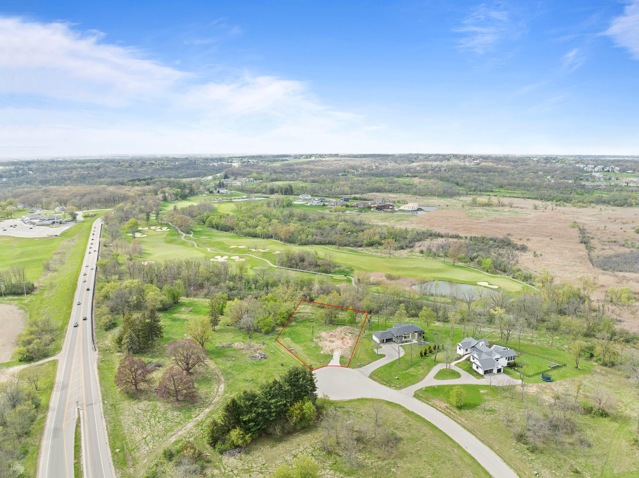 Lake Geneva, Wisconsin, 53147, United States, 4 Bedrooms Bedrooms, ,5 BathroomsBathrooms,Residential,Active,1941382