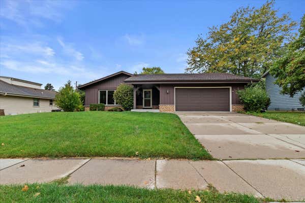 9775 S SHEPARD HILLS DR, OAK CREEK, WI 53154 - Image 1