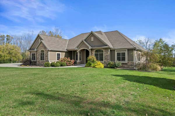 W177N12586 APPLE BLOSSOM LN, GERMANTOWN, WI 53022 - Image 1