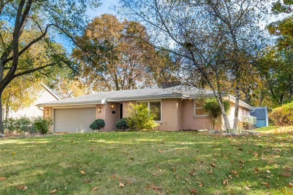 5616 N MILWAUKEE RIVER PKWY, GLENDALE, WI 53209 - Image 1