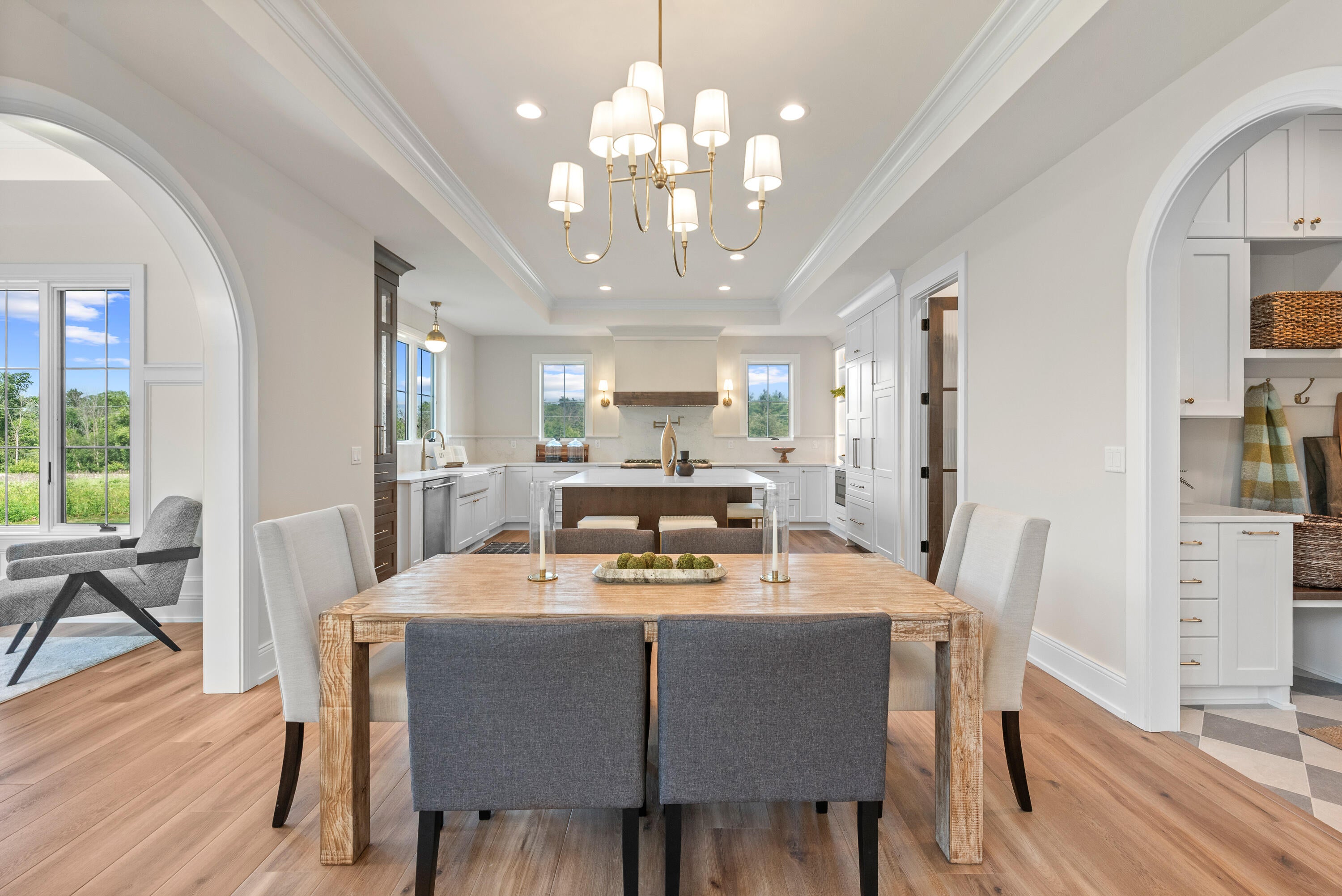 Mequon, Wisconsin, 53097, United States, 5 Bedrooms Bedrooms, ,5 BathroomsBathrooms,Residential,Active,1893229