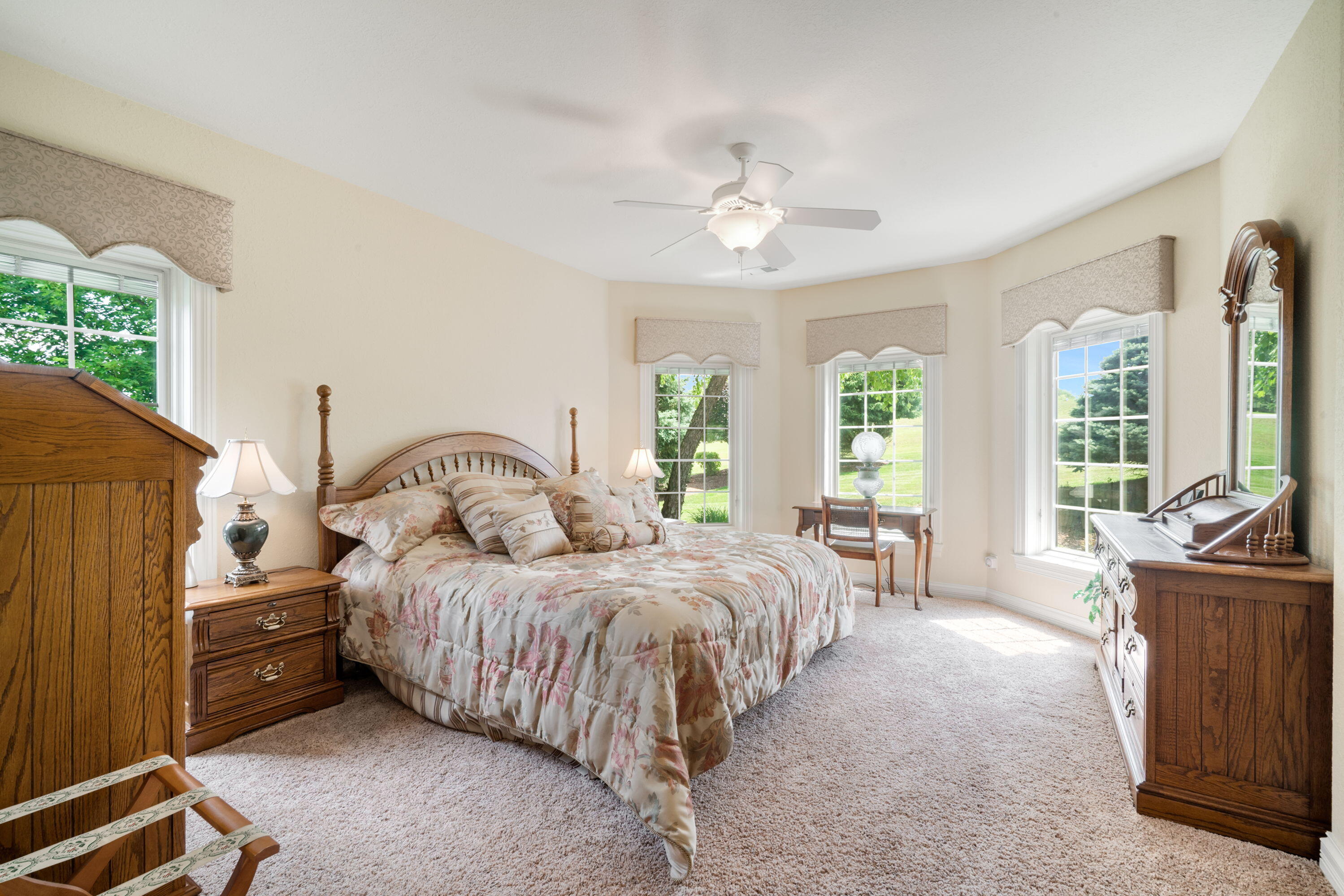Lisbon, Wisconsin, 53089, United States, 3 Bedrooms Bedrooms, ,4 BathroomsBathrooms,Residential,Active,1894552