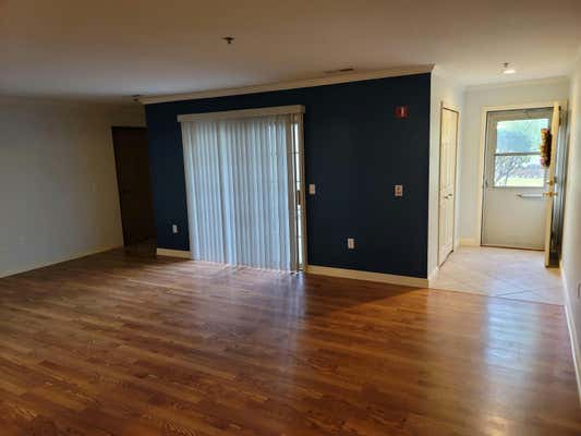 3651 E BARBARA CT APT 3, OAK CREEK, WI 53154 - Image 1