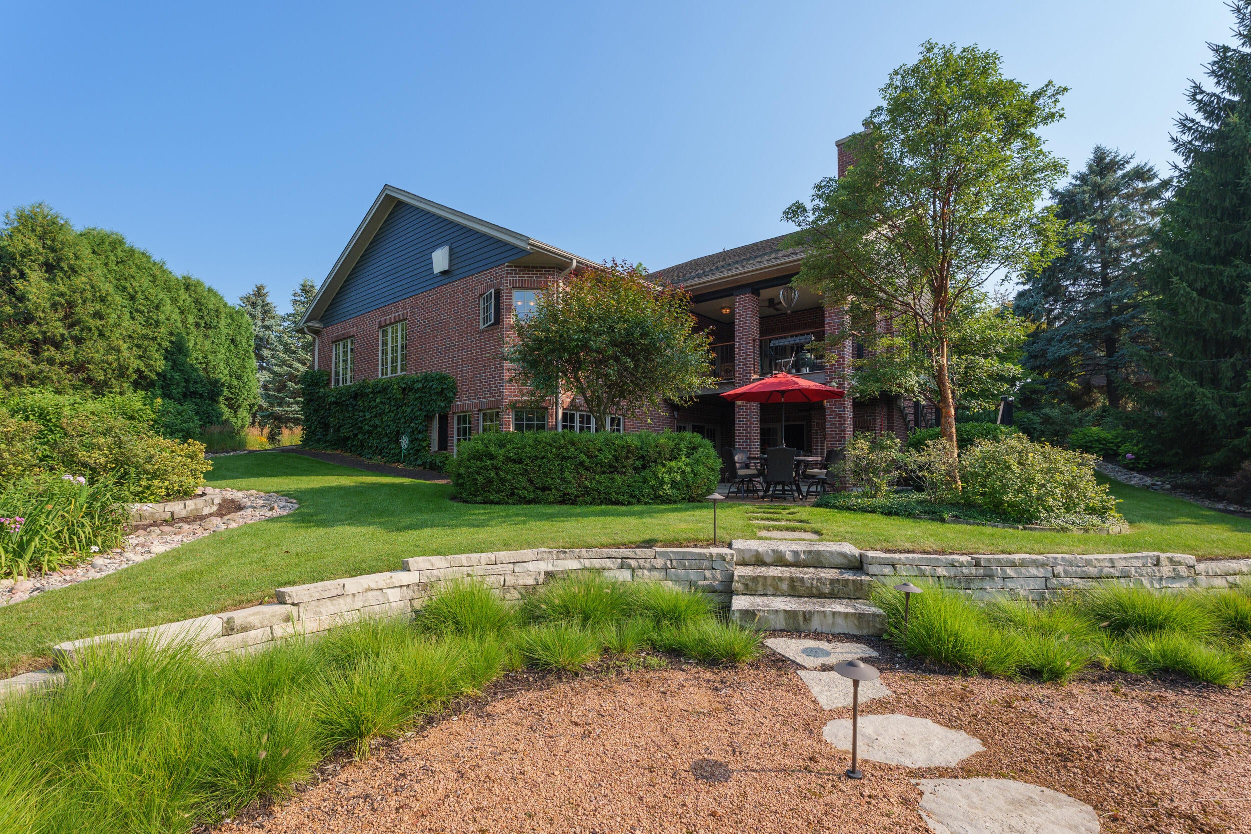 Mount Pleasant, Wisconsin, 53405, United States, 4 Bedrooms Bedrooms, ,6 BathroomsBathrooms,Residential,Active,1909907