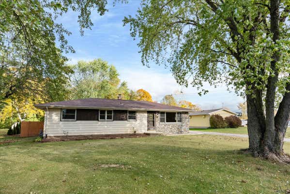 1009 N WISCONSIN DR, HOWARDS GROVE, WI 53083 - Image 1