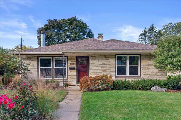 5423 N LYDELL AVE, GLENDALE, WI 53217 - Image 1