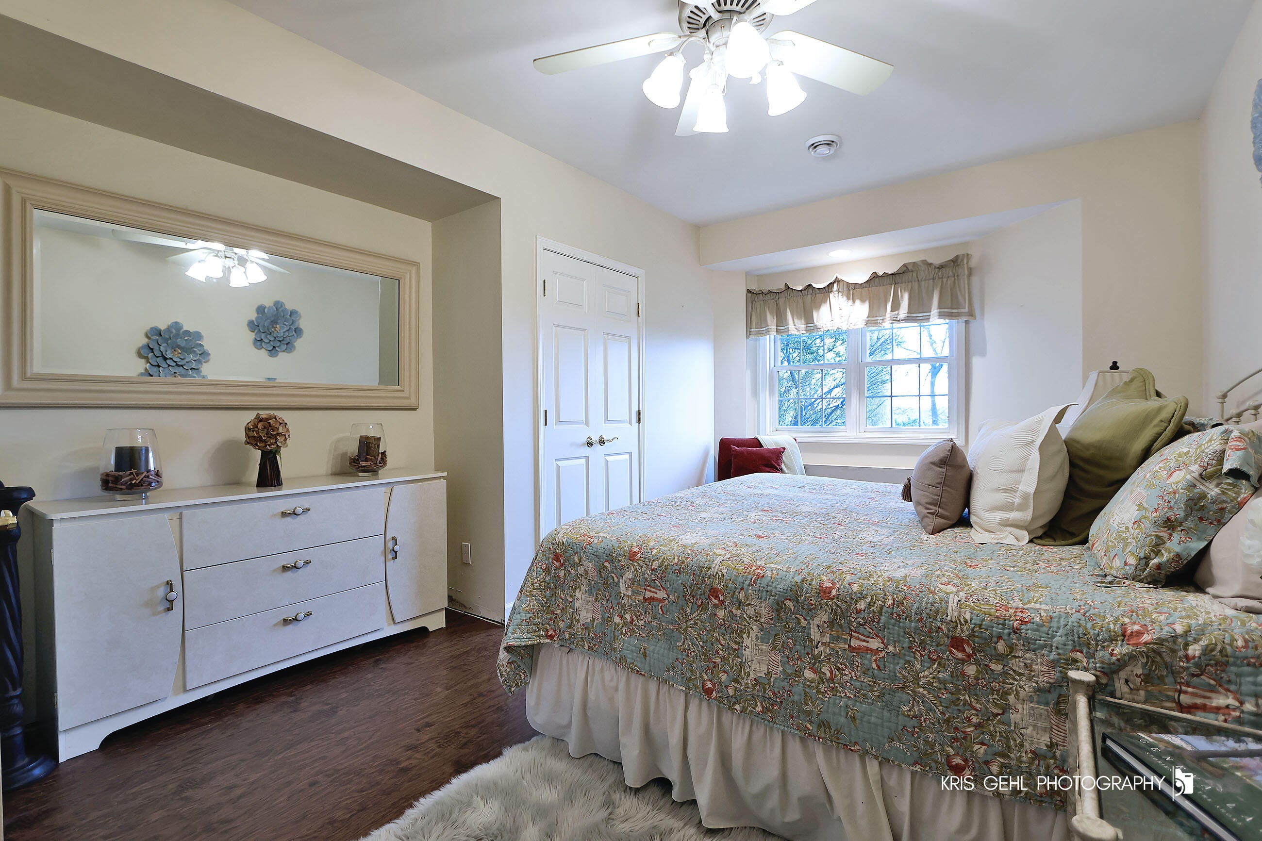 Lake Geneva, Wisconsin, 53147, United States, 5 Bedrooms Bedrooms, ,5 BathroomsBathrooms,Residential,Active,2043130