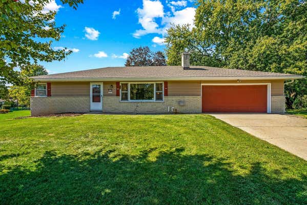 W250S3341 CENTER RD, WAUKESHA, WI 53189 - Image 1