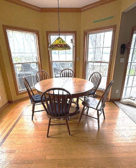 Silver Lake, Wisconsin, 53170, United States, 3 Bedrooms Bedrooms, ,3 BathroomsBathrooms,Residential,Pending,2045508
