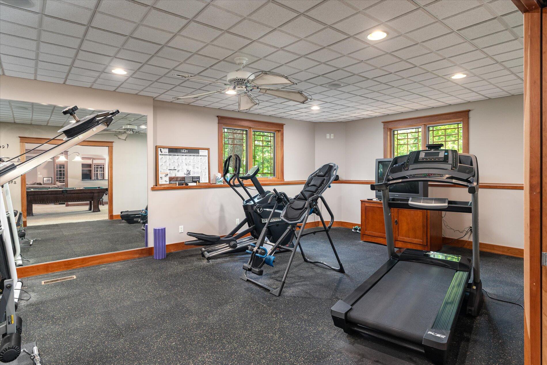 Onalaska, Wisconsin, 54650, United States, ,5 BathroomsBathrooms,Residential,Active,1808207