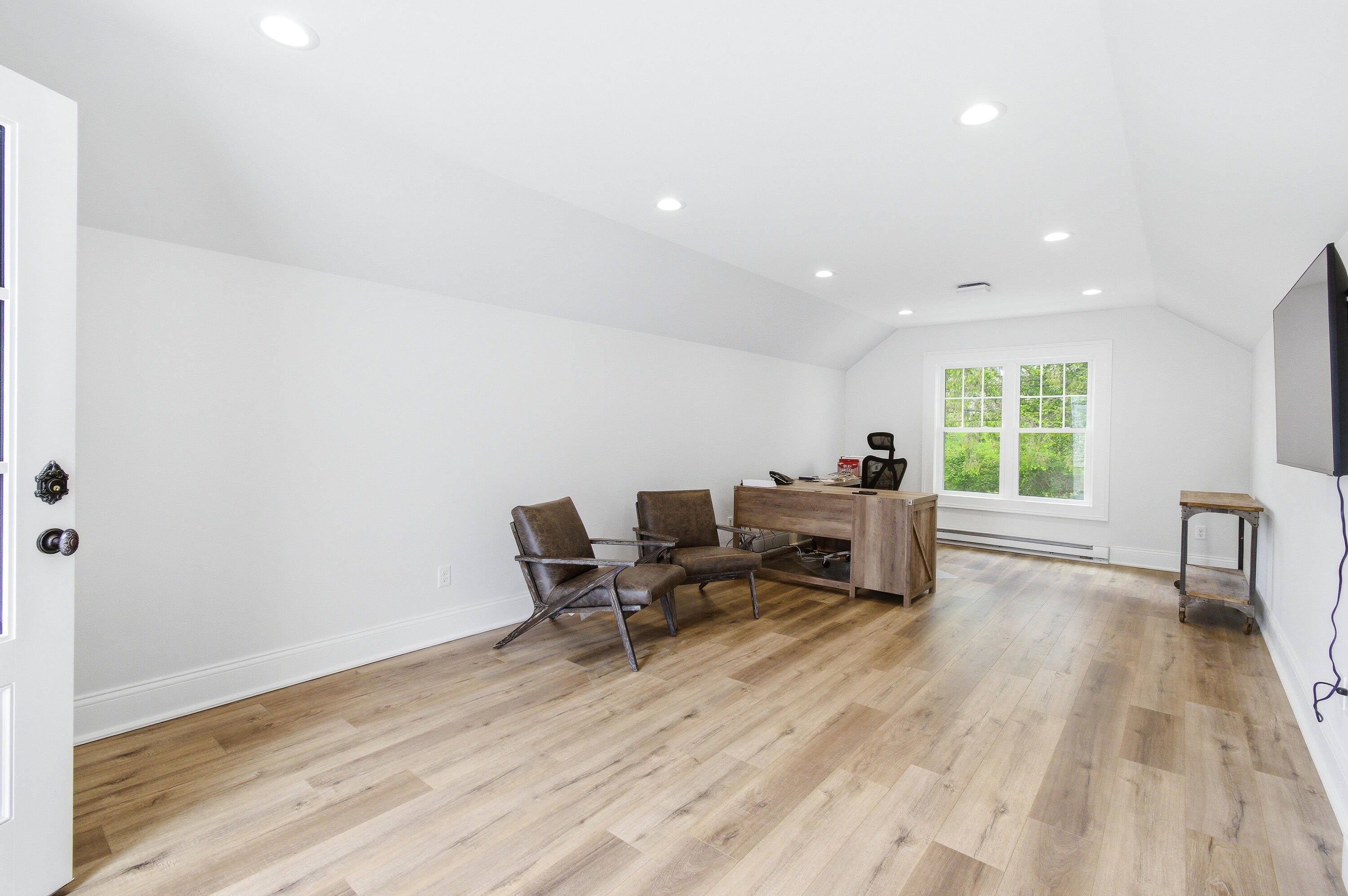 Reeseville, Wisconsin, 53579, United States, 3 Bedrooms Bedrooms, ,4 BathroomsBathrooms,Residential,Active,2052087