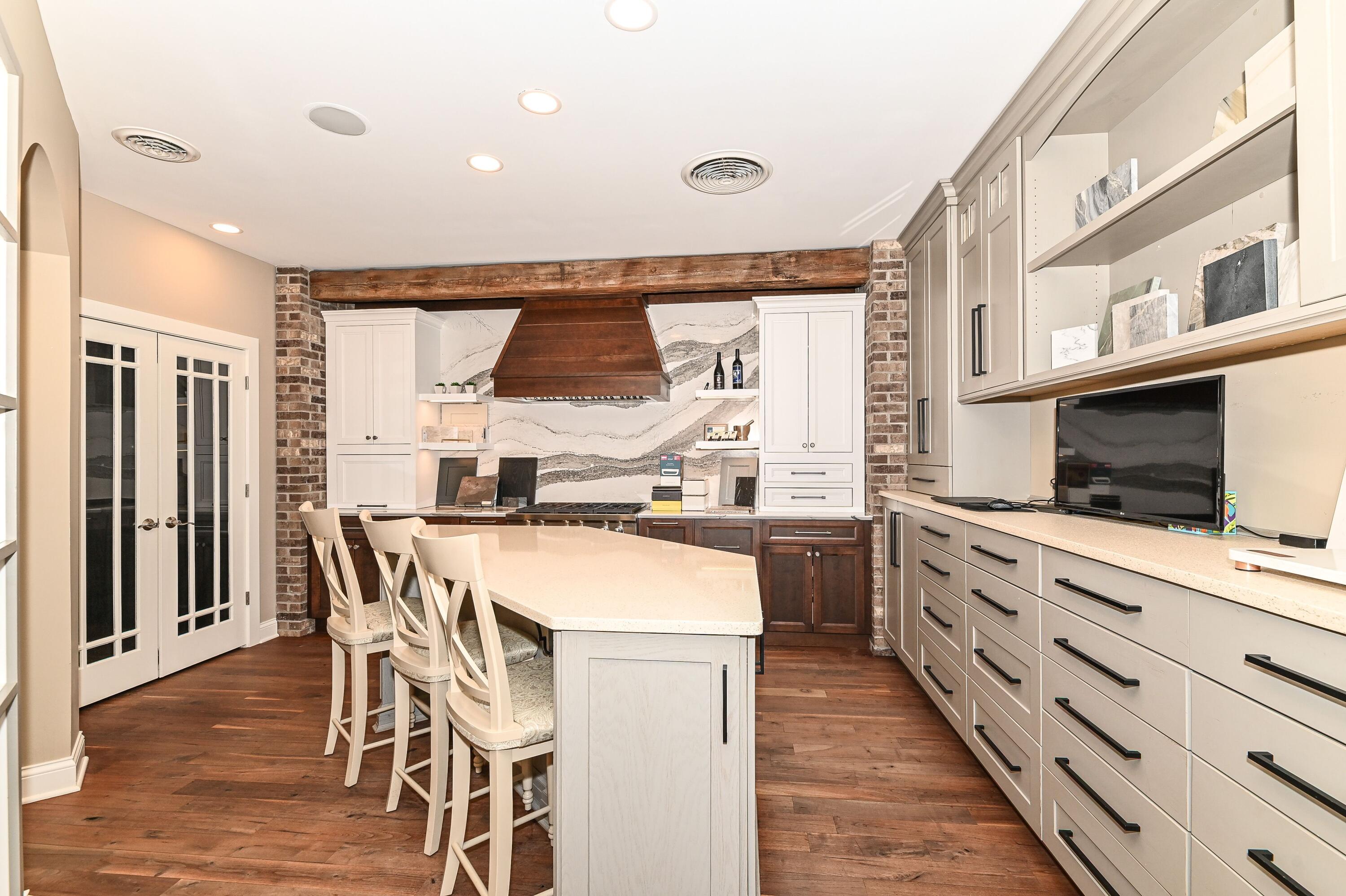 Lake Geneva, Wisconsin, 53147, United States, ,Residential,Active,1823930