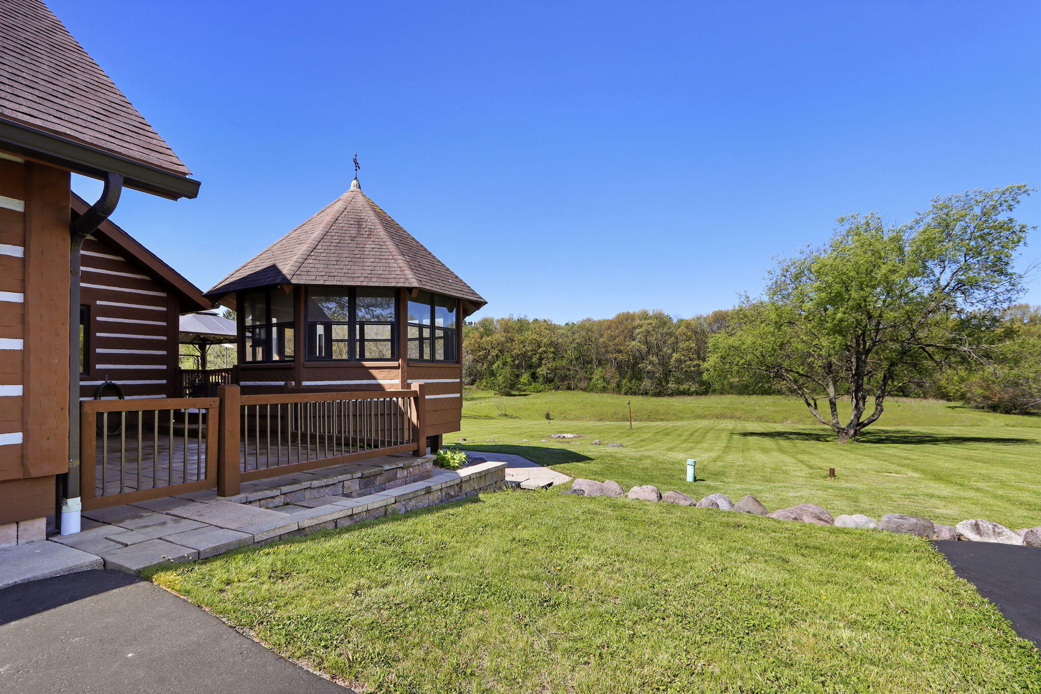 Burlington, Wisconsin, 53105, United States, 5 Bedrooms Bedrooms, ,5 BathroomsBathrooms,Residential,Active,2052088